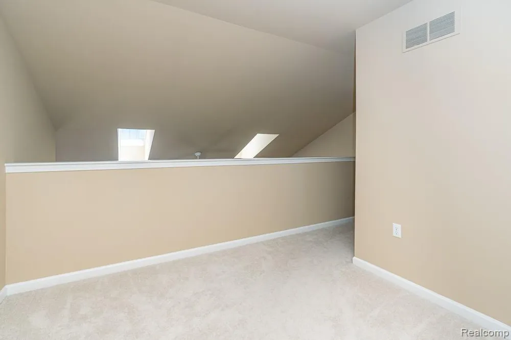 2230 Palmetto Commerce Charter Township, MI 48382