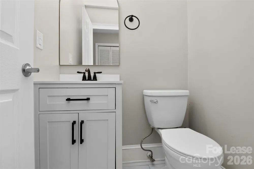 2438 Knickerbocker Drive Charlotte, NC 28212