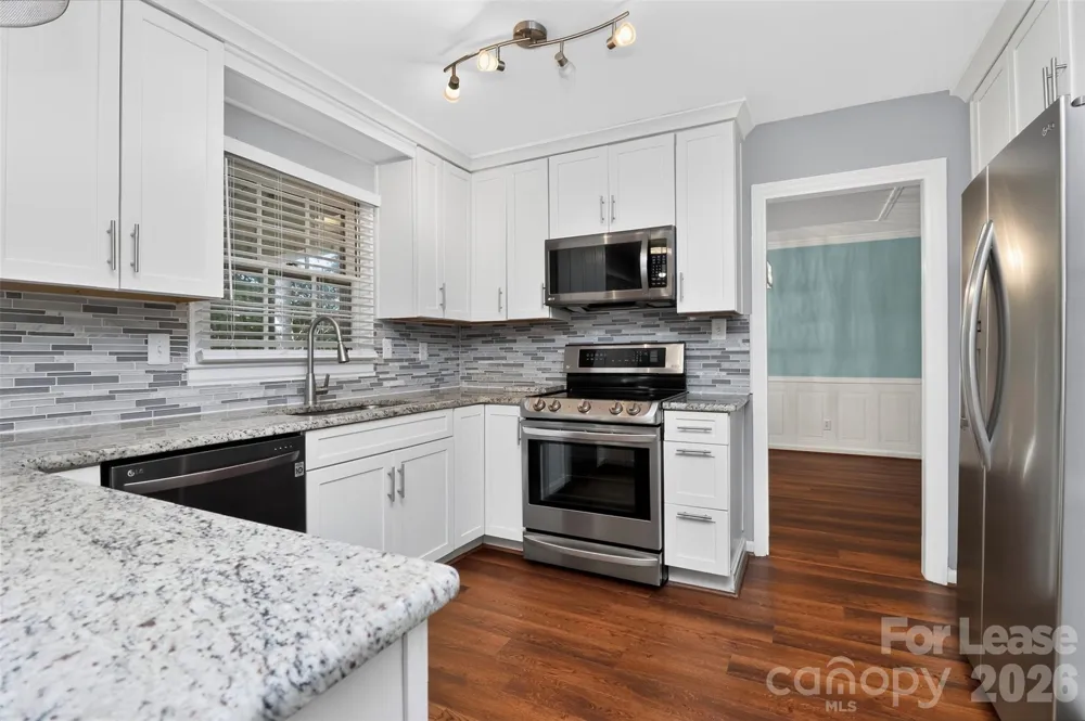 2438 Knickerbocker Drive Charlotte, NC 28212