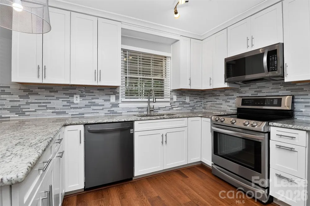 2438 Knickerbocker Drive Charlotte, NC 28212