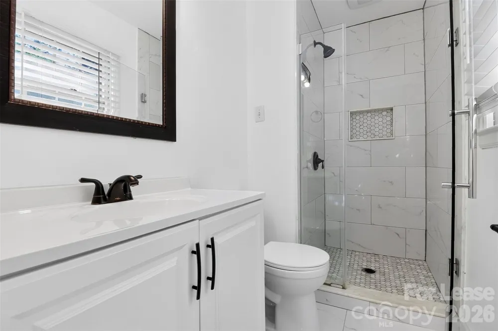 2438 Knickerbocker Drive Charlotte, NC 28212
