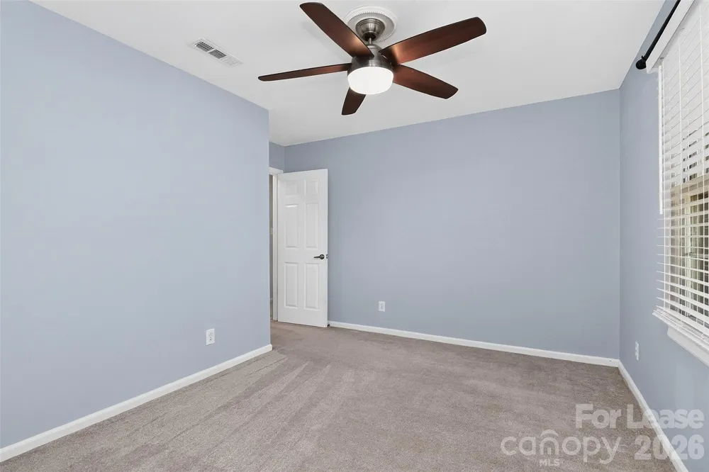 2438 Knickerbocker Drive Charlotte, NC 28212