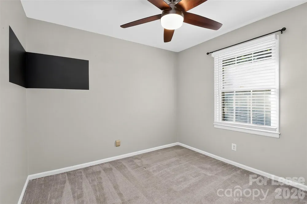 2438 Knickerbocker Drive Charlotte, NC 28212