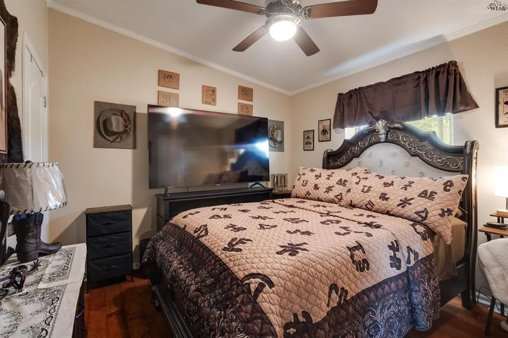 7653 FM 2606 Henrietta, TX 76365