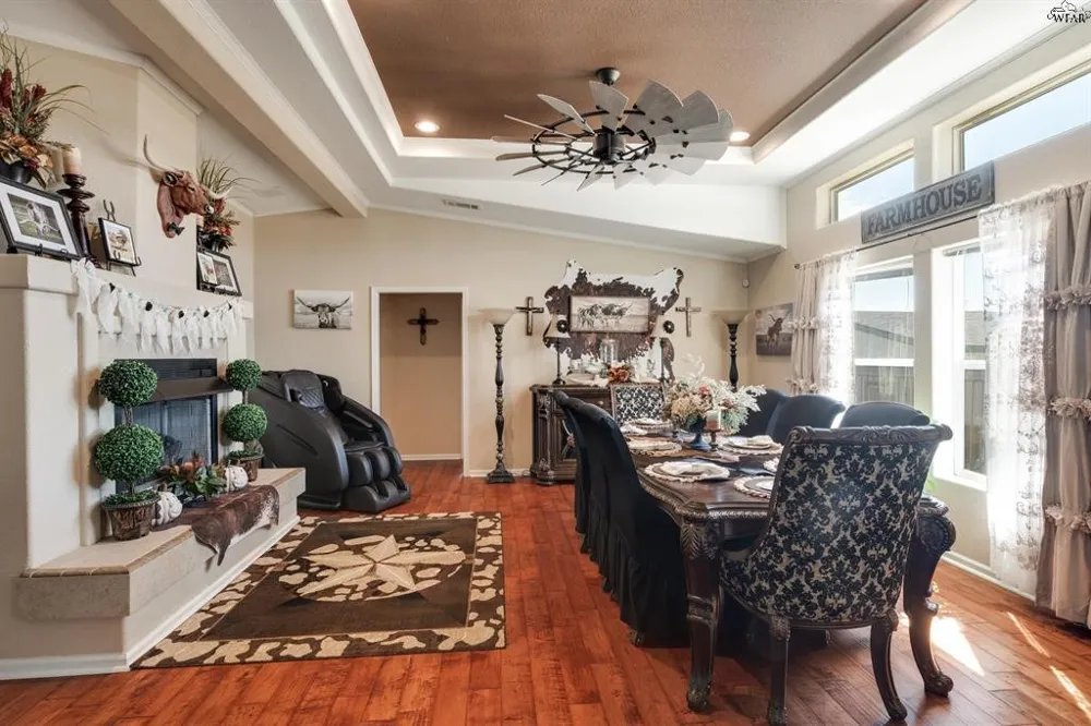 7653 FM 2606 Henrietta, TX 76365