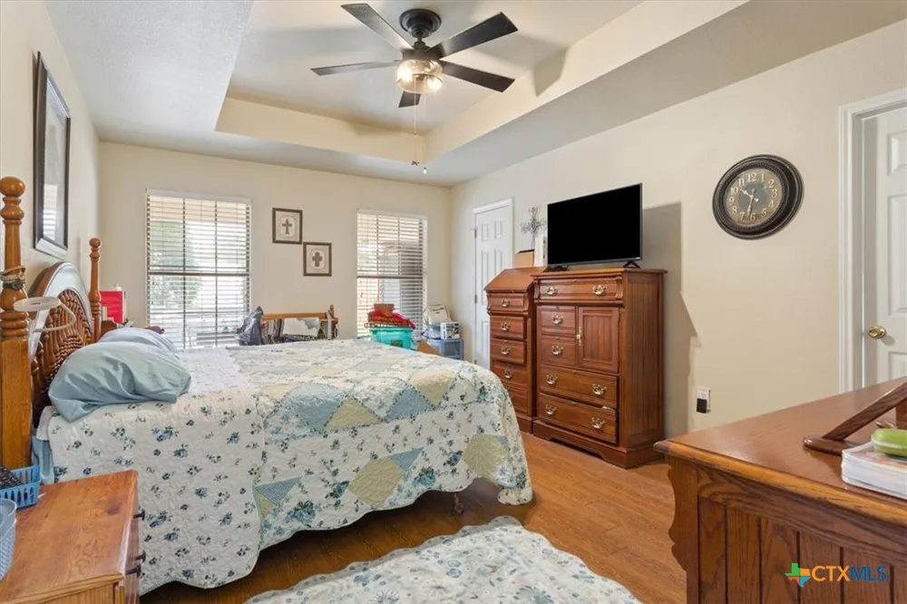 1006 W North Avenue Lampasas, TX 76550