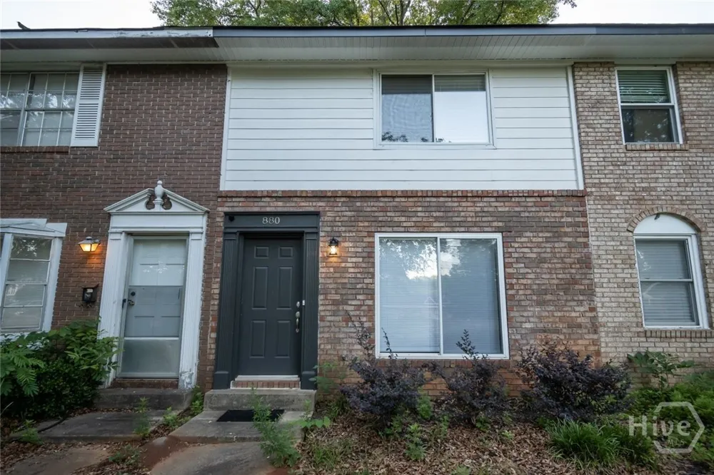 880 College Avenue Athens, GA 30601