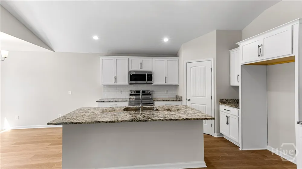160 Orkney Road Savannah, GA 31407