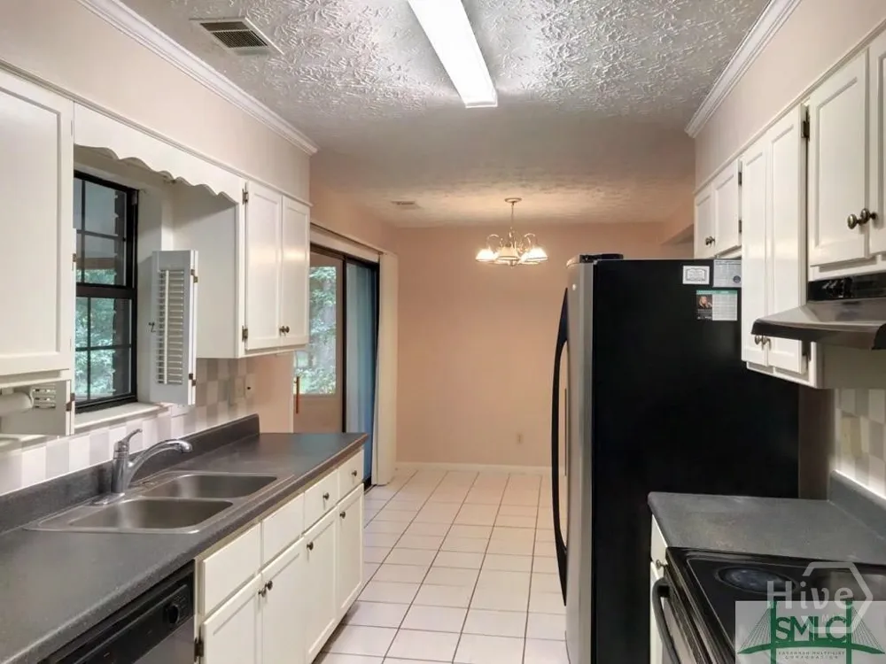 145 Robinson Loop Richmond Hill, GA 31324