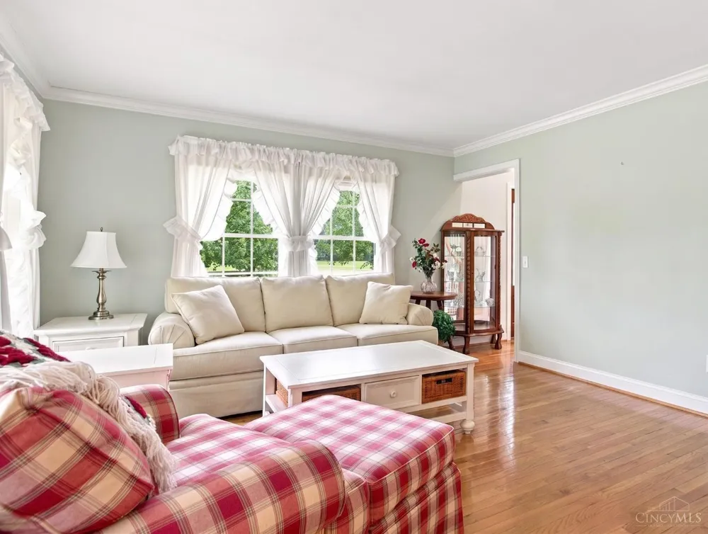 2435 St Rt 28 Goshen, OH 45122
