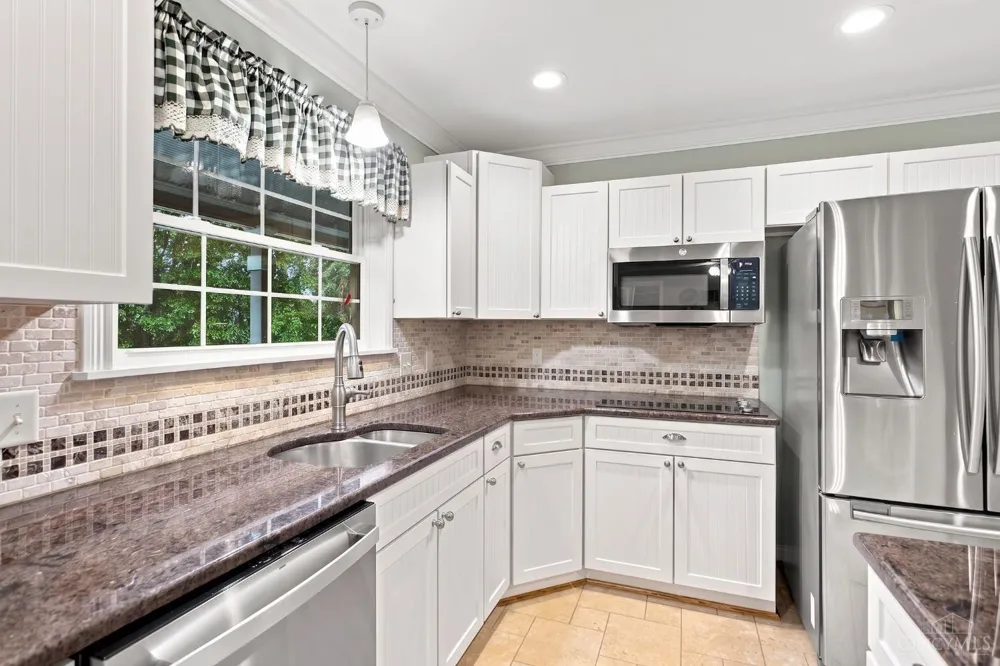 2435 St Rt 28 Goshen, OH 45122