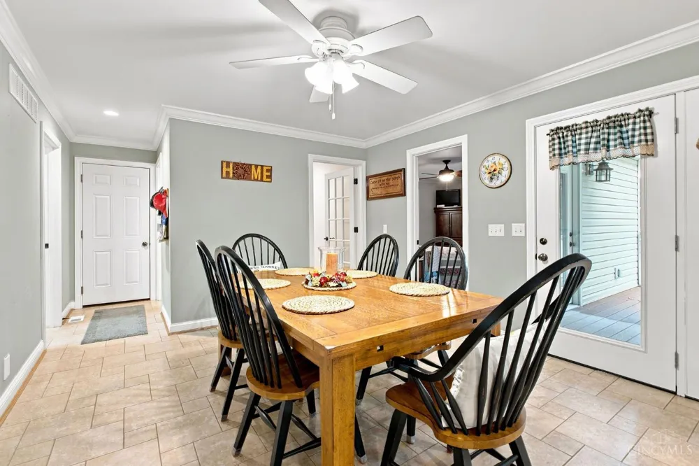 2435 St Rt 28 Goshen, OH 45122