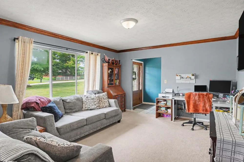 114 Meadow Lane Hillsboro, OH 45133