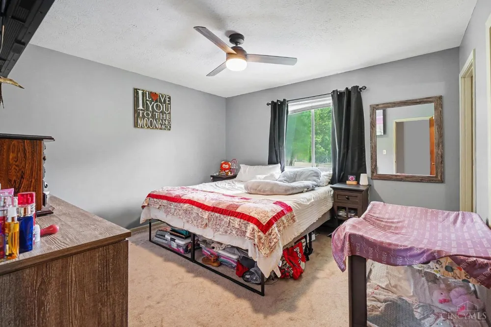 114 Meadow Lane Hillsboro, OH 45133