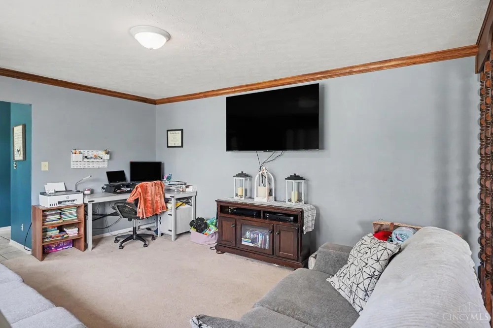 114 Meadow Lane Hillsboro, OH 45133