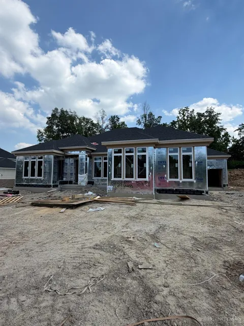 2439 Bent Grass Drive