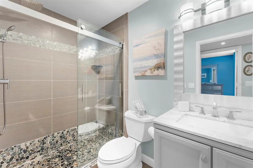 519 LAKESIDE DRIVE #519 Bradenton, FL 34210