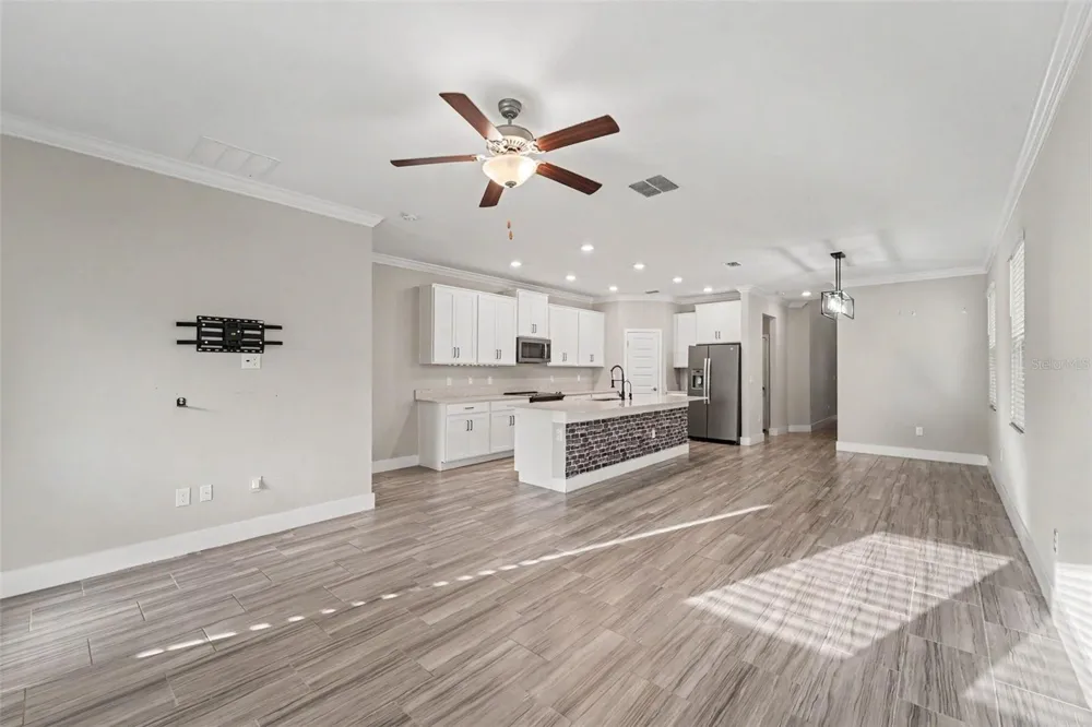9604 LITTLE BLUESTEM DRIVE Land O Lakes, FL 34637