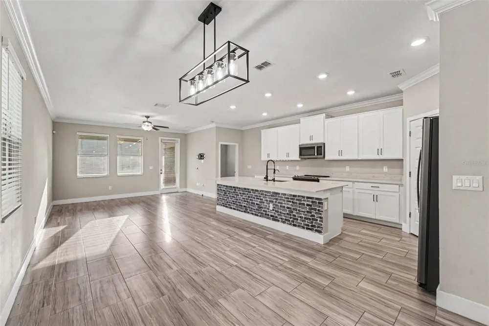 9604 LITTLE BLUESTEM DRIVE Land O Lakes, FL 34637