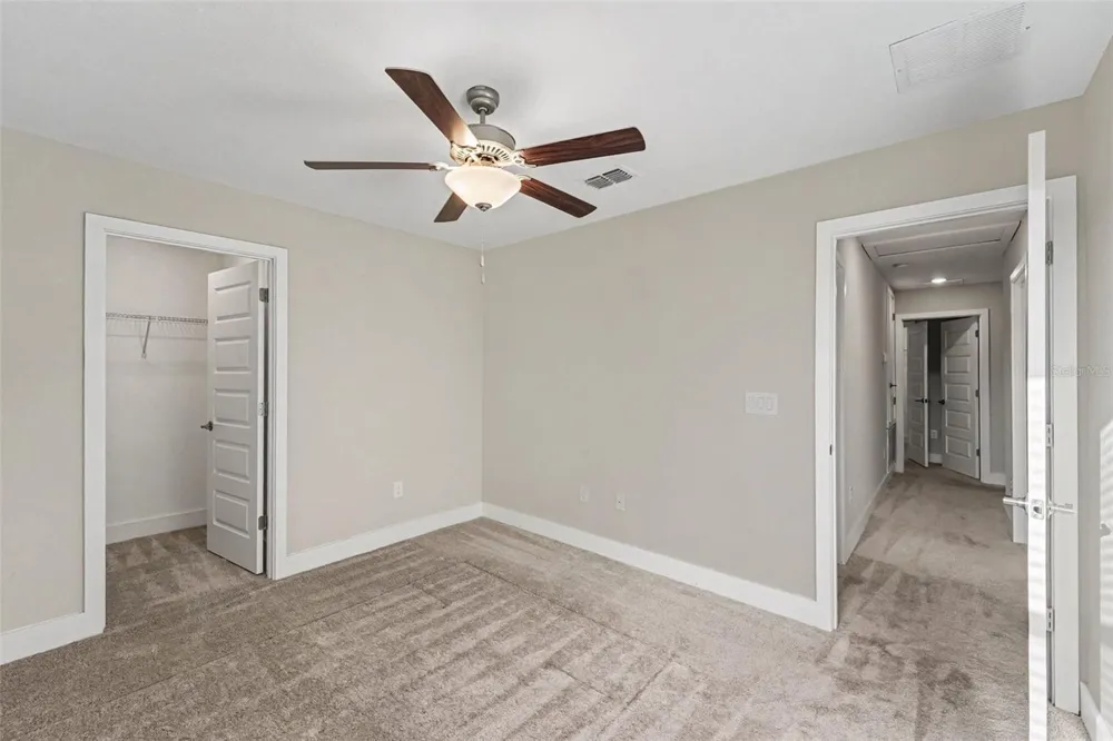 9604 LITTLE BLUESTEM DRIVE Land O Lakes, FL 34637
