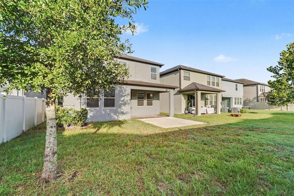 9604 LITTLE BLUESTEM DRIVE Land O Lakes, FL 34637