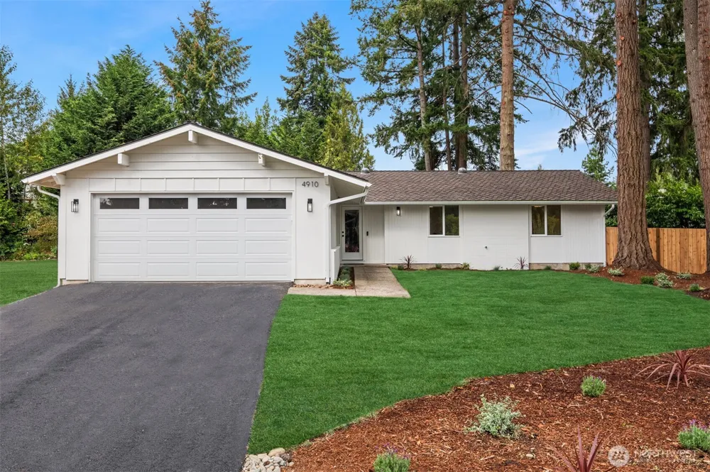 4910 NE 1st Court Renton, WA 98059