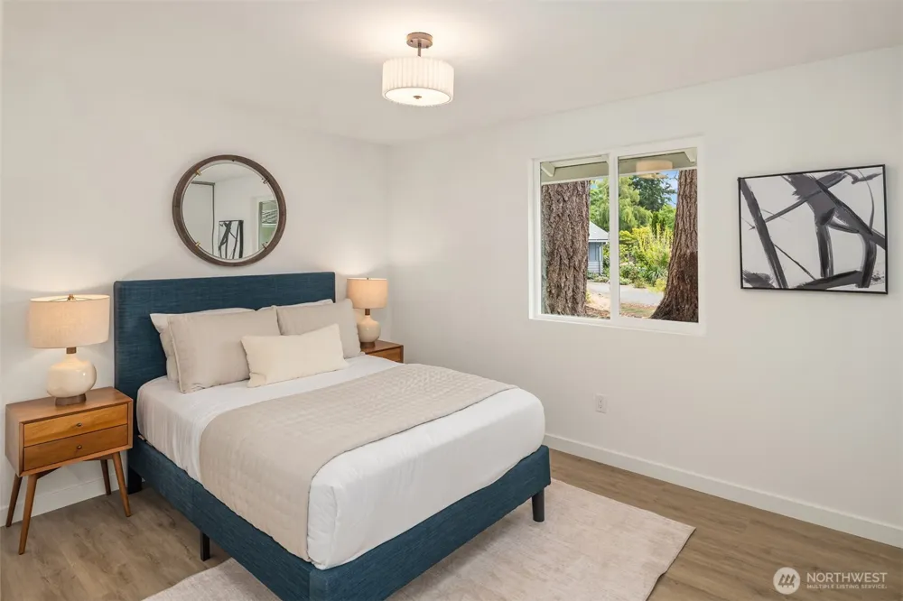 4910 NE 1st Court Renton, WA 98059