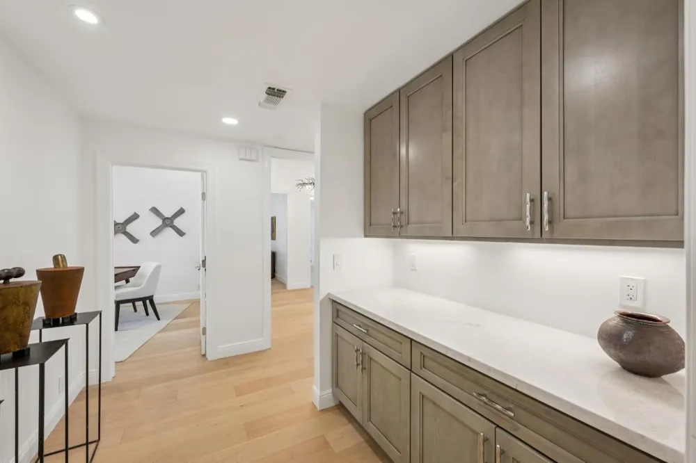 3594 W Spruce Avenue Fresno, CA 93711