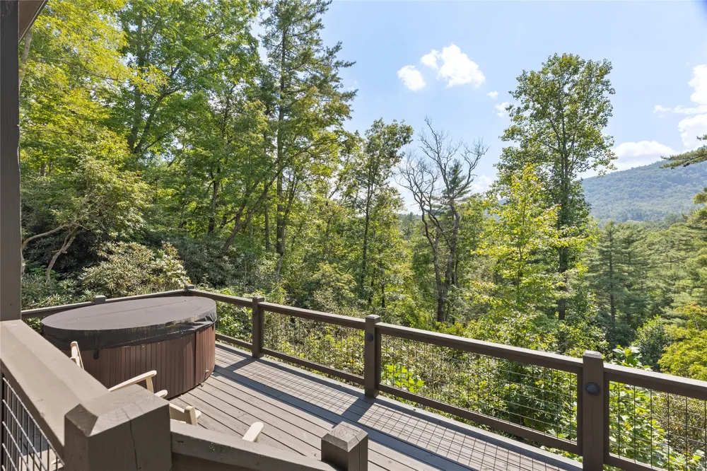 132 Rock Face Trail Highlands, NC 28741