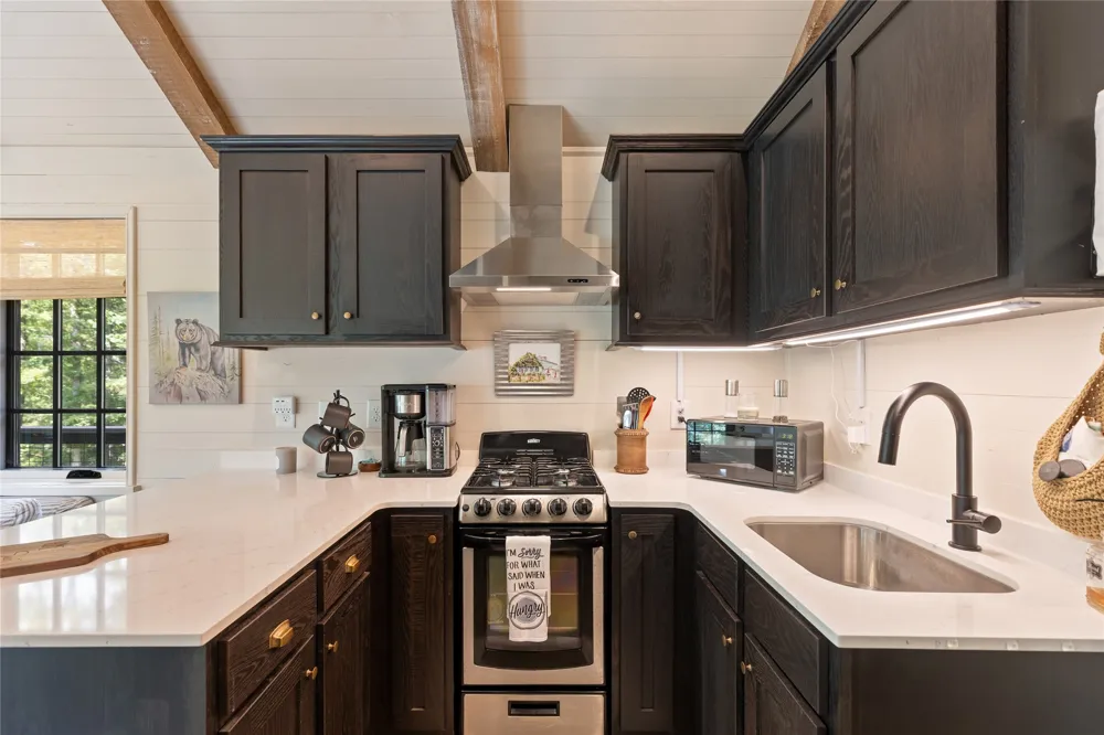 132 Rock Face Trail Highlands, NC 28741