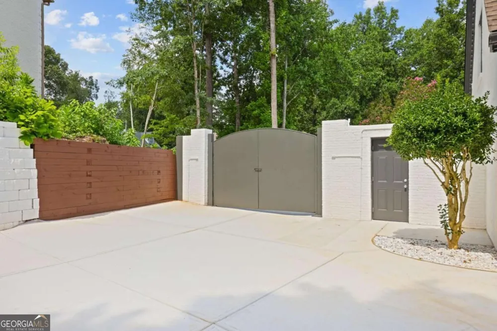 762 Bedford Oaks DR Marietta, GA 30068