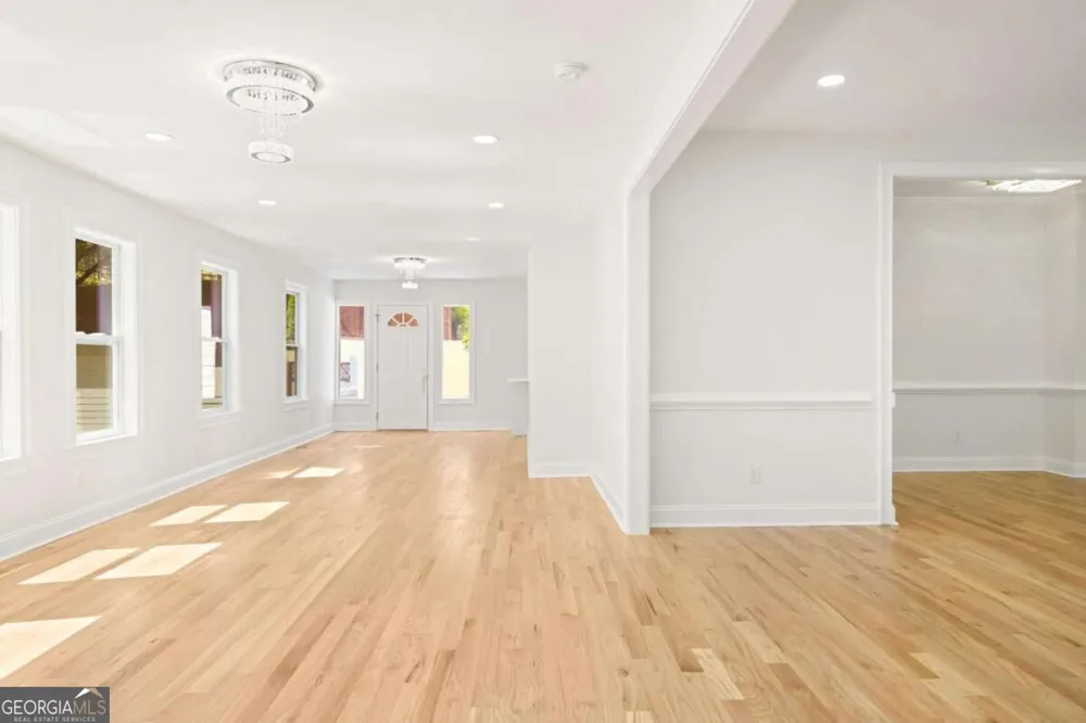762 Bedford Oaks DR Marietta, GA 30068