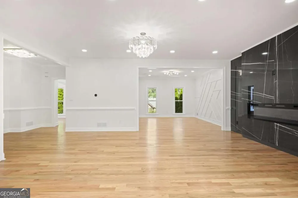 762 Bedford Oaks DR Marietta, GA 30068