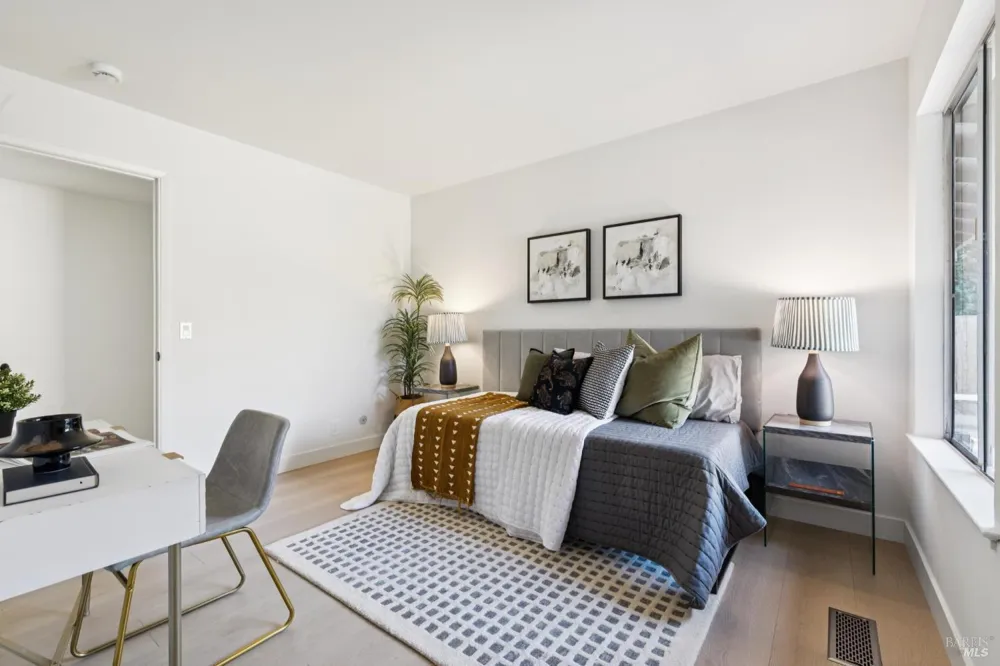 8 W Castlewood Drive San Rafael, CA 94901