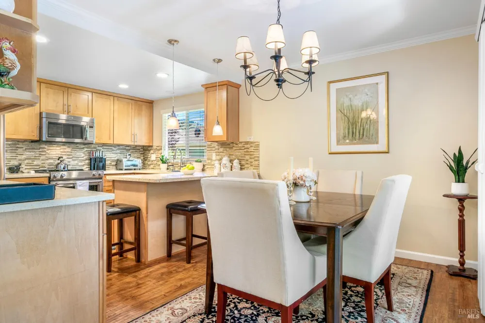 421 Meadowgreen Drive Santa Rosa, CA 95409