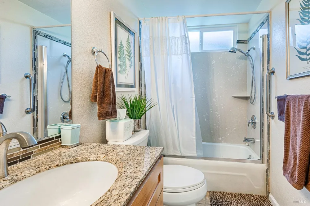 421 Meadowgreen Drive Santa Rosa, CA 95409