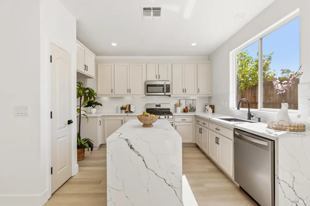4003 Crescent Court Antioch, CA 94509