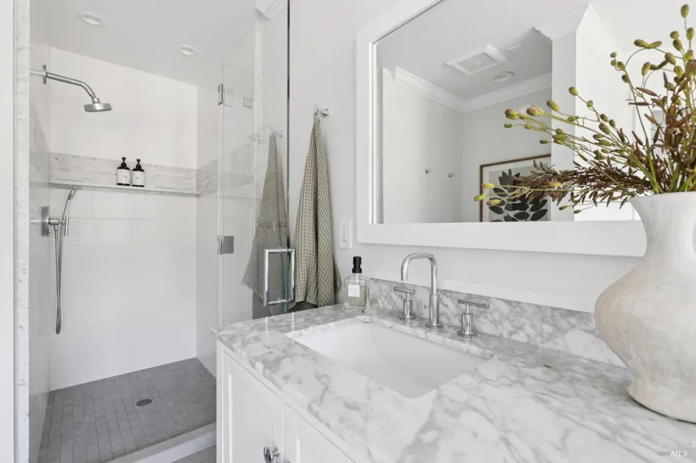 4 Rondee Lane Novato, CA 94945