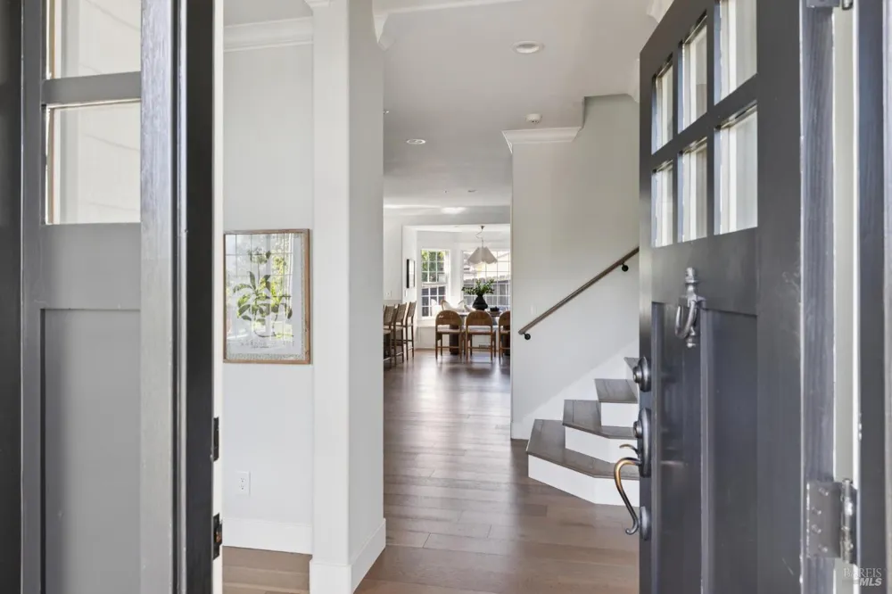 4 Rondee Lane Novato, CA 94945
