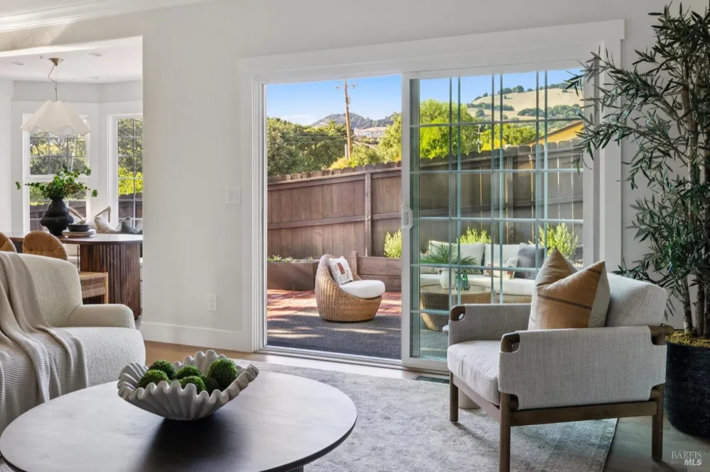 4 Rondee Lane Novato, CA 94945