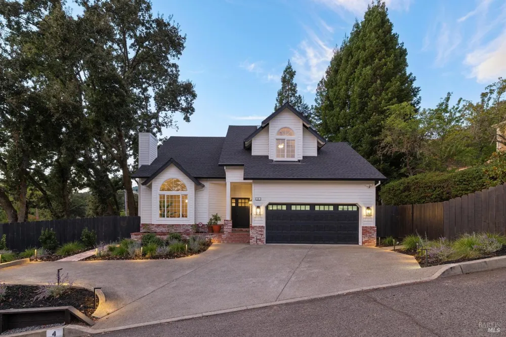 4 Rondee Lane Novato, CA 94945