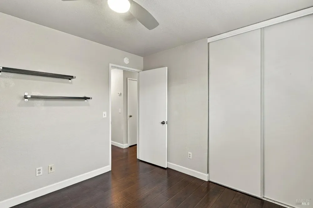 2044 Pinercrest Drive Santa Rosa, CA 95403
