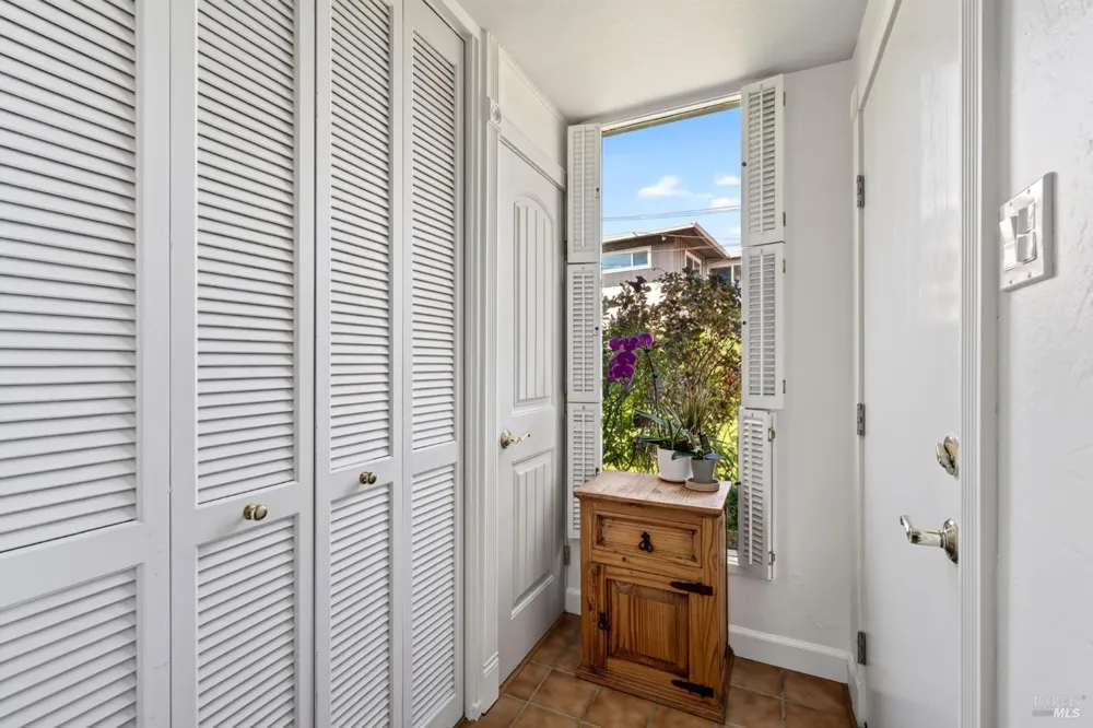 1072 Los Gamos Road ##E San Rafael, CA 94903