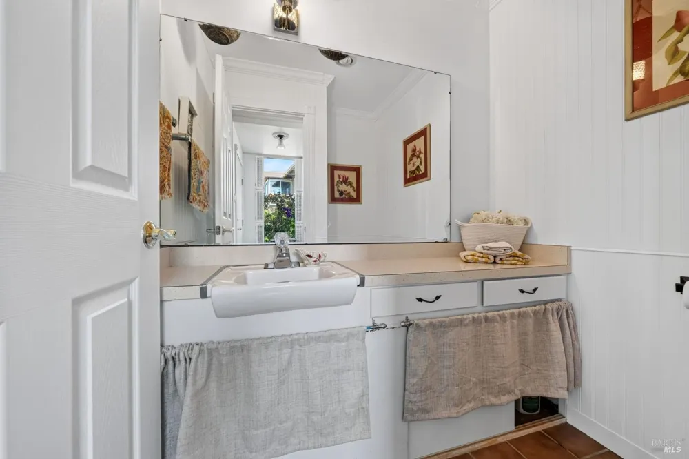 1072 Los Gamos Road ##E San Rafael, CA 94903