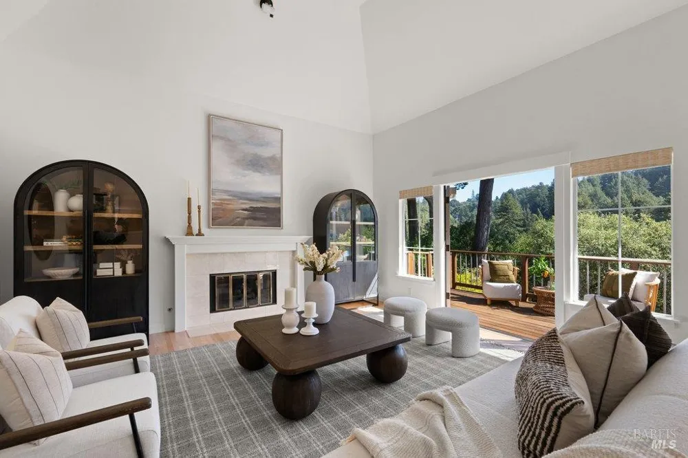 50 Summit Avenue Mill Valley, CA 94941