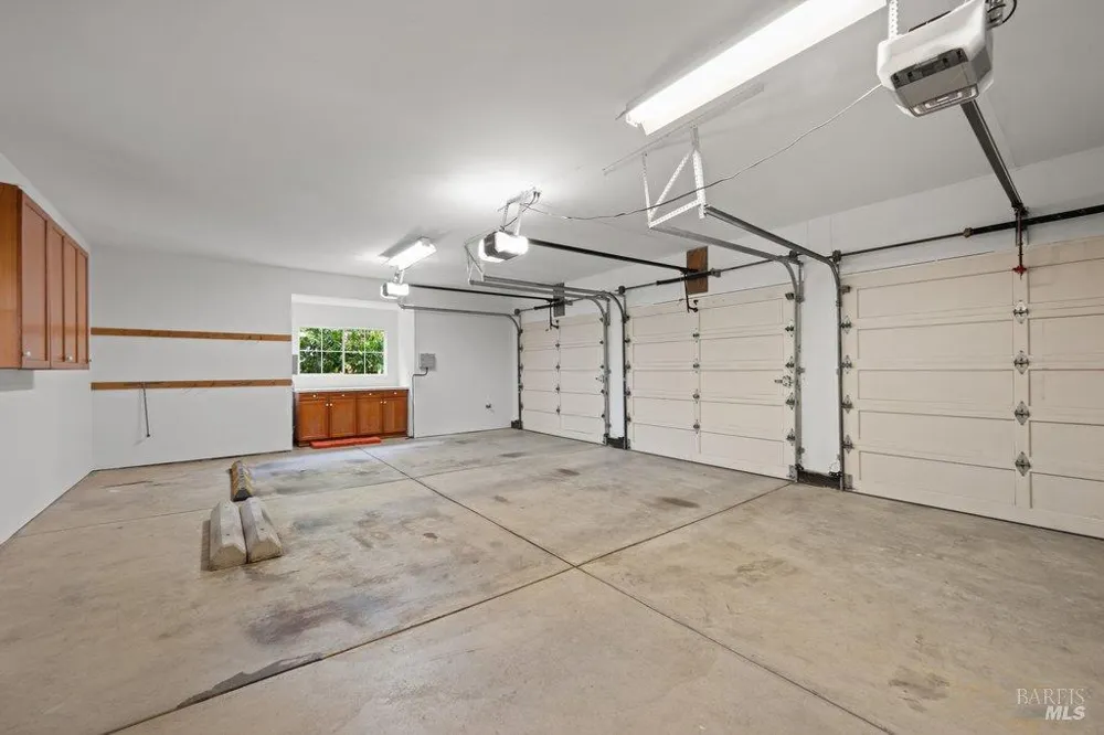 50 Summit Avenue Mill Valley, CA 94941
