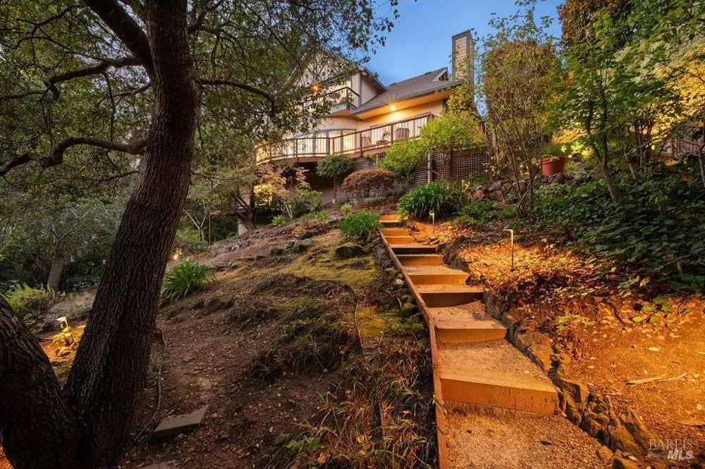 50 Summit Avenue Mill Valley, CA 94941