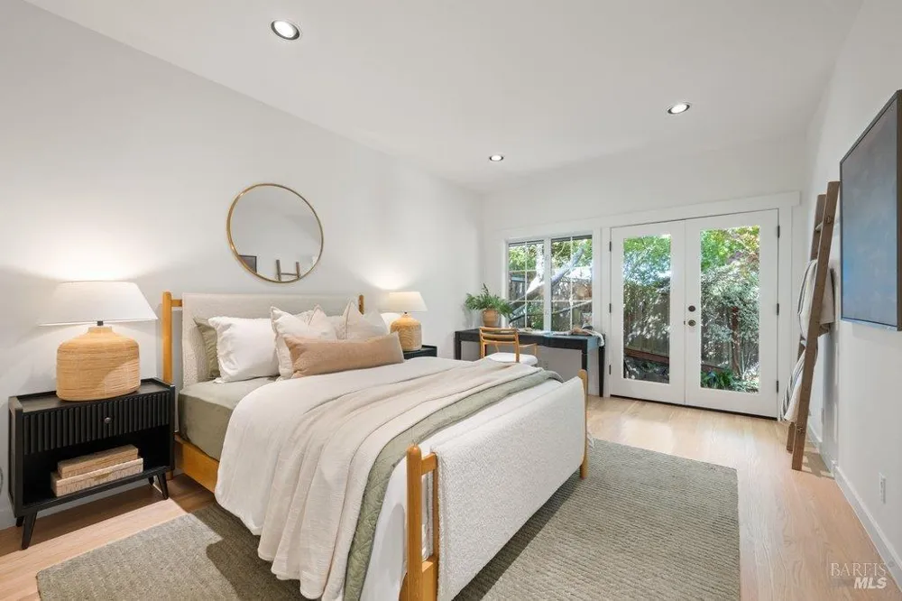50 Summit Avenue Mill Valley, CA 94941