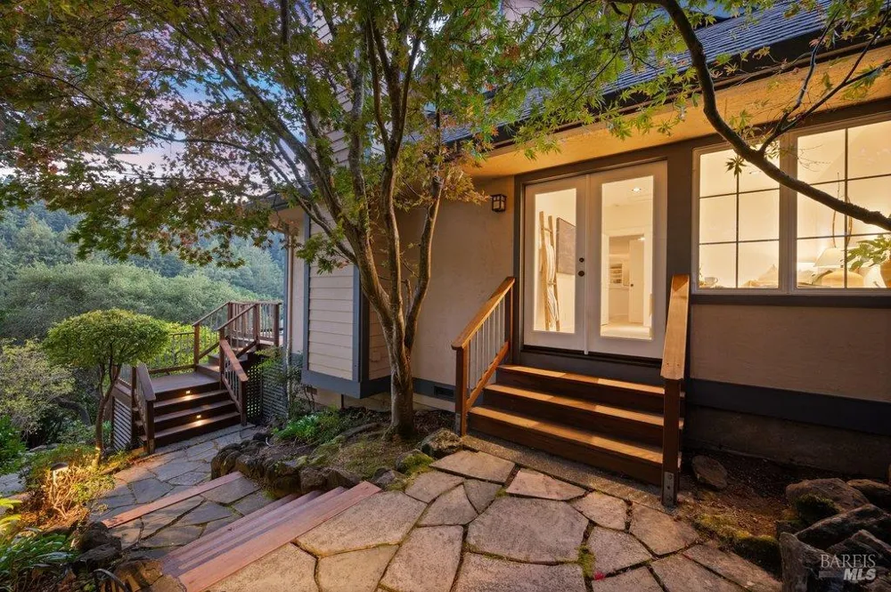50 Summit Avenue Mill Valley, CA 94941
