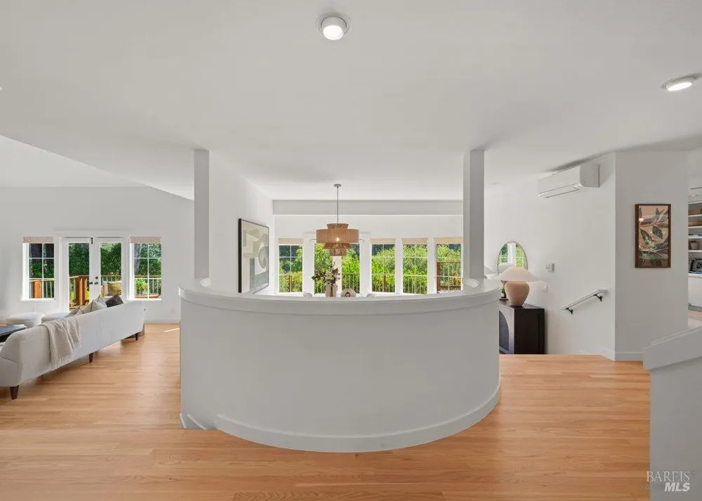 50 Summit Avenue Mill Valley, CA 94941
